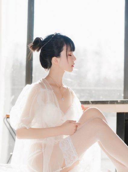 吃奶子揉胸小说_BD韩语高清完整版播放