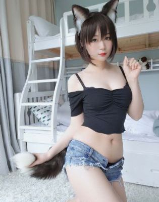 国内自拍偷拍第一页_国产剧HD在线观看