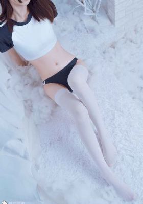 女人大荫蒂被添全过程_HD720P欧美电影在线