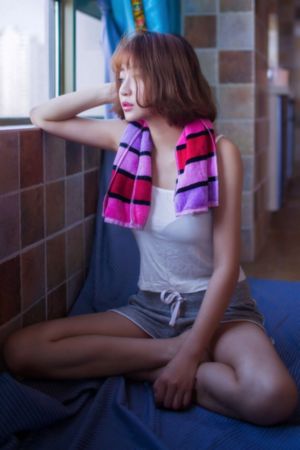 美女脱得一二净(无内裤)视频_HD高清视频观看