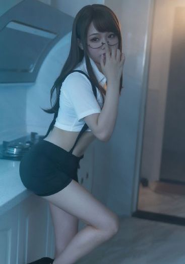 伊人精品一本综合网_电影无删减版